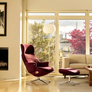 Humanscale Diffrient Lounge Chair with ottoman in a living space